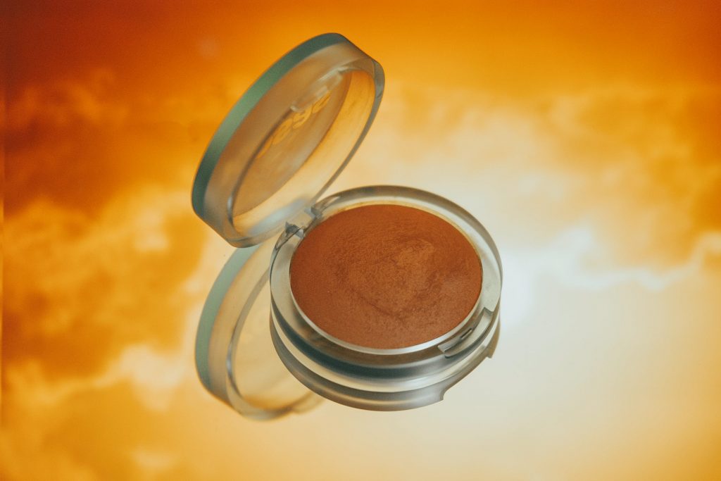 Bronzer Nedir