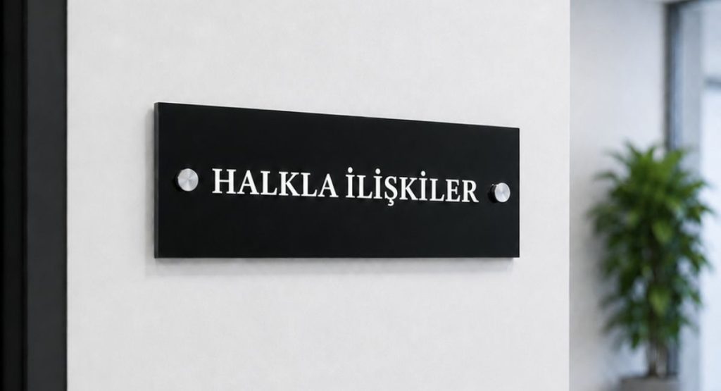 Kapı İsimliği Modelleri